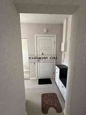 Оренда трикімнатної квартири м. Харківська Київ