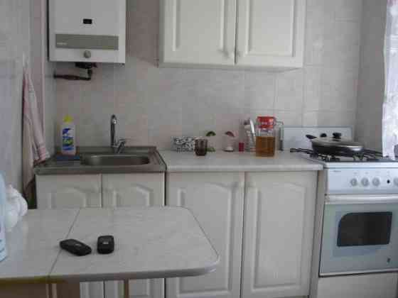 Оренда Квартира 1-кімнатна, 3/5 поверх на Дарвина ул. Киев