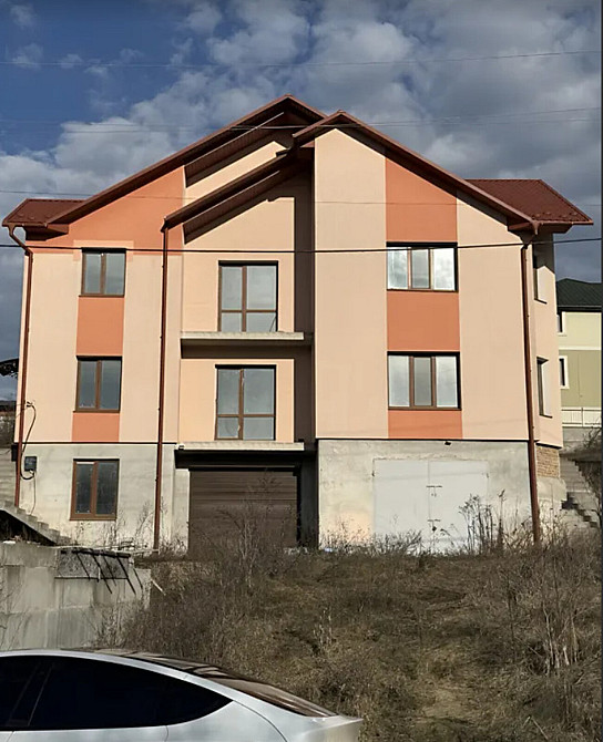 Продаж 3 поверхового дуплекса з ділянкою на 5 соток, 198 кв. м, Байківці Байківці - фото 3