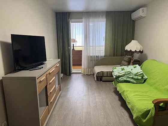 Оренда Квартира 2-кімнатна, 10/25 поверх на вул. Чавдар, 14 Kiev