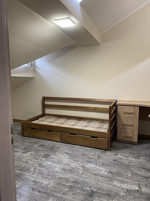 Продаж Квартира 3-кімнатна, 5/5 поверх на вул. Захисників Маріуполя Рівне - фото 6