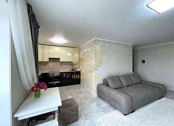 Продам 2-кімнатну квартиру в Петропавлівській Борщагівці 