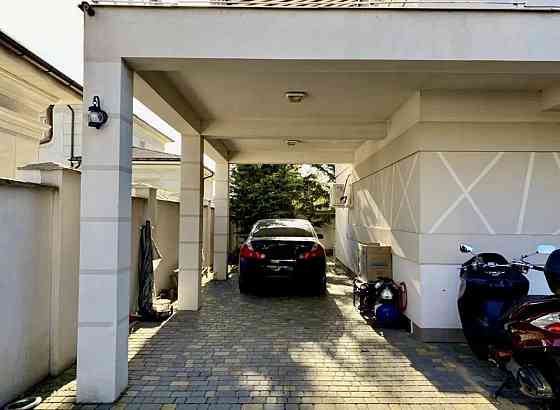 Продаж Будинок на вул. Курортна Одесса