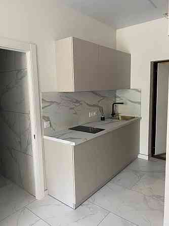 Оренда Квартира 1-кімнатна, 2/6 поверх на Фонтанская дорога ул., 153/13 Одесса