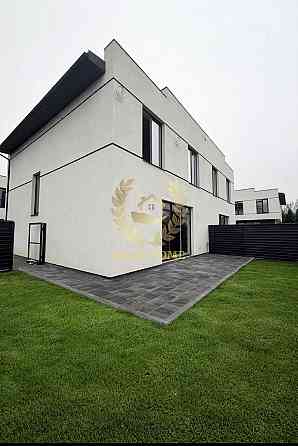 Продаж Будинок 4-кімнатний на Прорезная ул., 24 