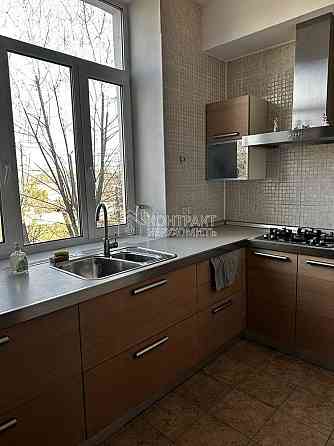 Оренда Квартира 3-кімнатна, 3/5 поверх на вул. Победителей Kharkiv