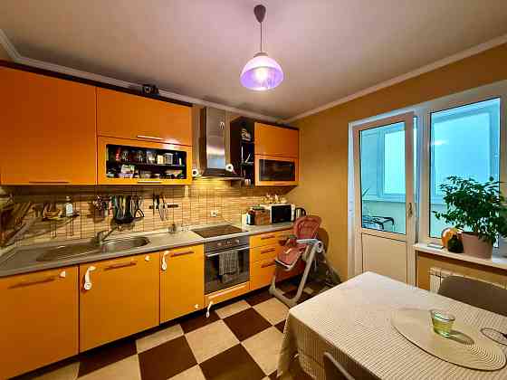 Продаж Квартира 1-кімнатна, 22/22 поверх на Європейського Союзу вул., д. 5Б Kiev