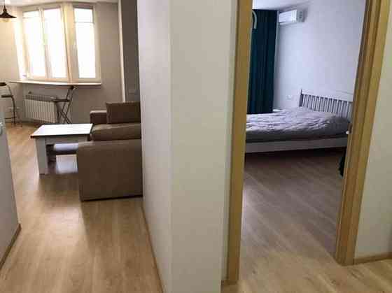 Оренда Квартира 1-кімнатна, 24/25 поверх на Днепровская набережная, 26 Kiev