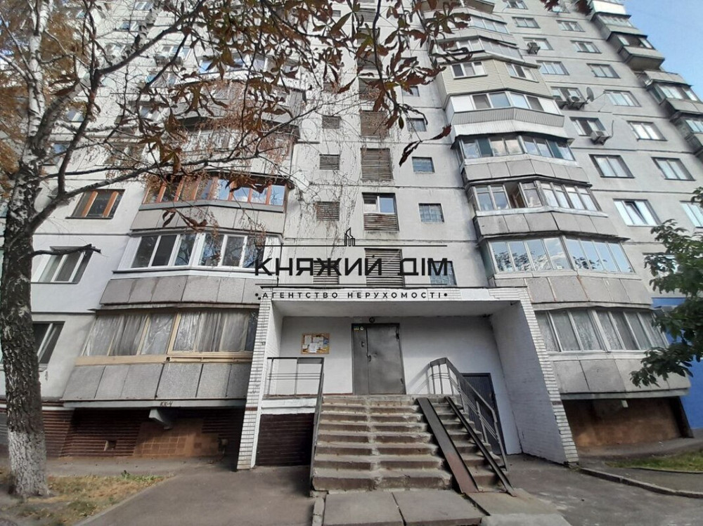 БЕЗ КОМІСІЇ! Продаж 3-кімнатна роздільна квартира, метро Святошин. № 21144462 Київ - фото 8