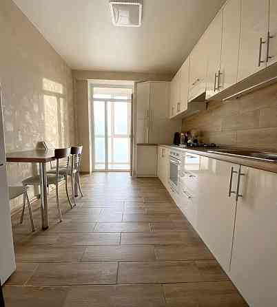 Продаж Квартира 1-кімнатна, 3/6 поверх на Кобзаря, 4 Дніпро