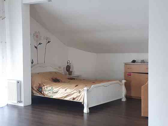 Продам замок  у озера! Между Малой и Большой Долиной Молодижне