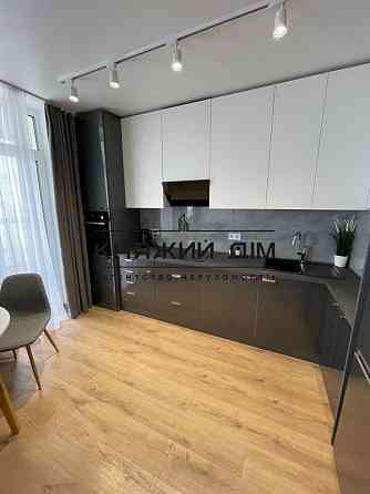 Оренда Квартира 1-кімнатна, 23/25 поверх на Драгоманова ул. Kiev