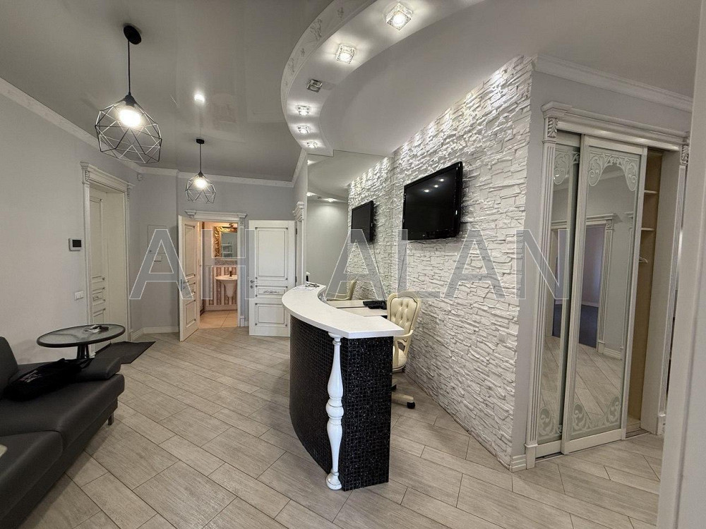 Оренда Будинок 4-кімнатний на Тичини Павла пр-т, 18Б Київ - фото 1