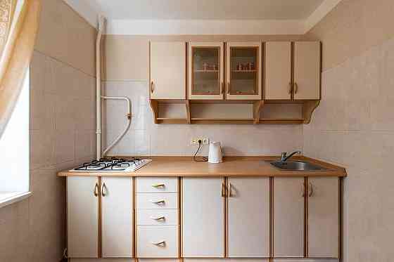 Продаж Квартира 2-кімнатна, 2/9 поверх на Русанівський вул., д. 9 Kiev