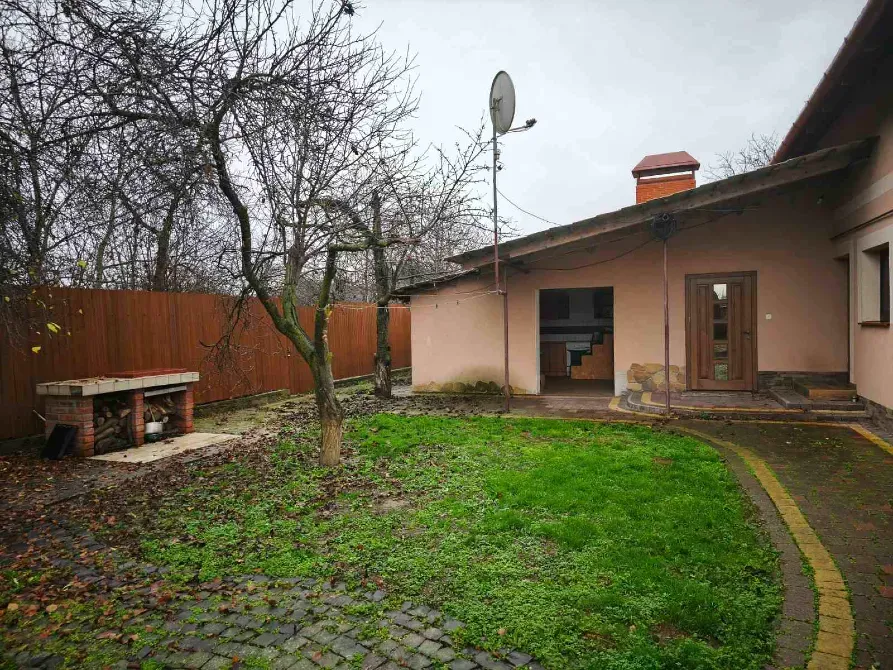 Оренда 2-поверховий Будинок з ділянкою 10 сот 160 кв.м 4 кімн. на Зняцьово Ужгород - фото 4