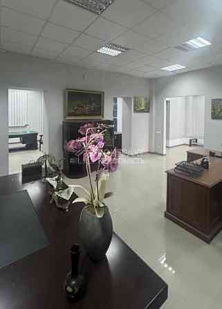 Оренда офісне приміщення на вул. Максиміліанівська приміщень - 3, поверх - 1/2 Харьков