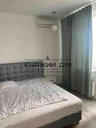 Оренда Квартира 2-кімнатна, 23/25 поверх на Драгоманова ул. Kiev