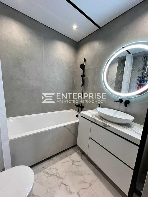 Продаж 2к Квартира 78 кв.м Салютна вул. Kiev - photo 16