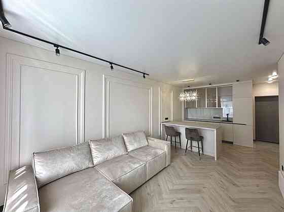 Продаж Квартира 1-кімнатна, 5/25 поверх на Причальна, 14 Киев