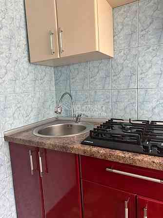 Продаж Квартира 3-кімнатна, 1/5 поверх на вул. Героїв Праці Kharkiv