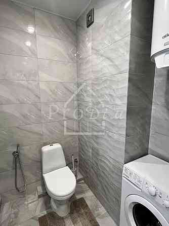 Оренда Квартира 1-кімнатна, 11/18 поверх на Межова вул., 1 Киев