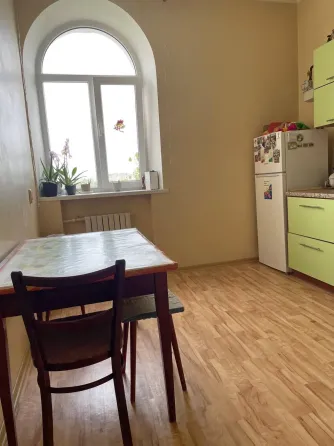 Продаж 3к Квартира 68 кв.м вул. Придніпровська 5 Дніпро