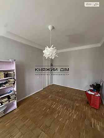 Продаж Квартира 1-кімнатна, 3/5 поверх на Академика Щусева ул. Киев