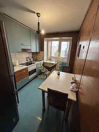 Продаж трьокімнатної квартири Відрадний Киев