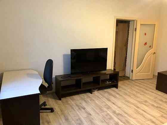 Оренда Квартира 1-кімнатна, 2/2 поверх на Байди-Вишневецького, 19а Київ