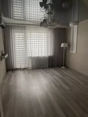 Продаж Квартира 3-кімнатна, 8/9 поверх на вул. Преображенська Кропивницький