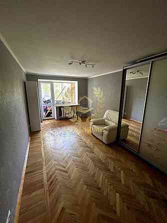 Продаж Квартира 3-кімнатна на Неходы Ивана ул., 5 Kiev