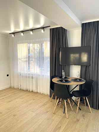 Продаж Квартира 1-кімнатна, 1/5 поверх на Братиславська вул., д. 18Б Киев