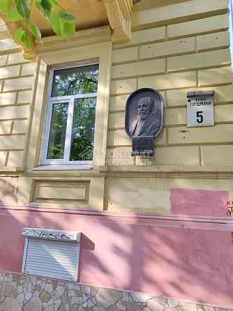 Продаж Квартира 3-кімнатна, 1/5 поверх на вул. Мироносицька Kharkiv