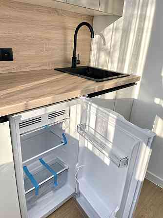 Продаж Квартира 1-кімнатна, 1/5 поверх на Братиславська вул., д. 18Б Киев