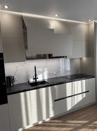 Продам 1-комнатную квартиру с ремонтом в ЖК "59 Жемчужина" (ул.Сахарова) Крижанівка (Комінтернівський район)