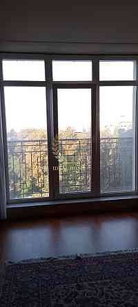 Продаж Квартира 2-кімнатна на Крамского Ивана ул., 9 Київ