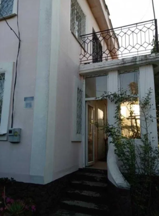 Продам 2-х этажный капитальный дом в с.Светлое (5 км от Одессы) Світле