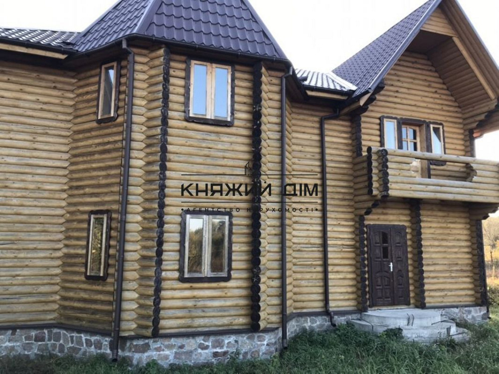 Продам дом сруб 250 м2 без ремонта 10 соток с. Старые Безрадычи Обуховский р-н  - фото 3