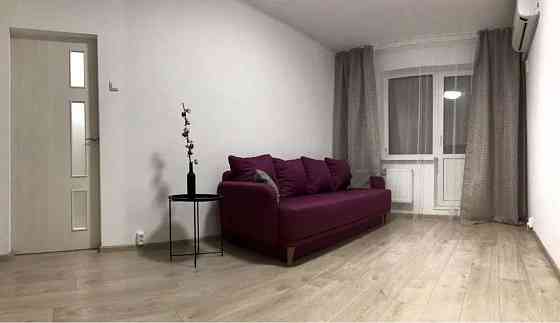 Оренда Квартира 1-кімнатна, 3/9 поверх на пр. Петра Григоренко, 25а Київ