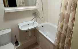 Оренда Квартира 1-кімнатна, 1/9 поверх на Йорданська вулиця, 24Б Киев