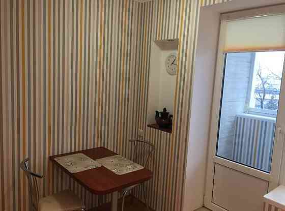 Оренда Квартира 1-кімнатна, 4/16 поверх на вул. Князя Романа Мстиславича, 16 Kiev