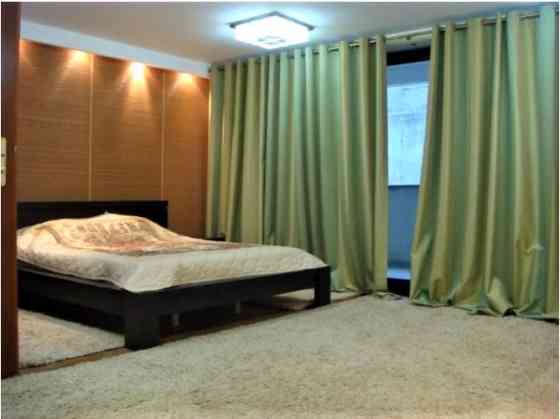 Просторная двухкомнатная квартира  на Литературной. Odessa