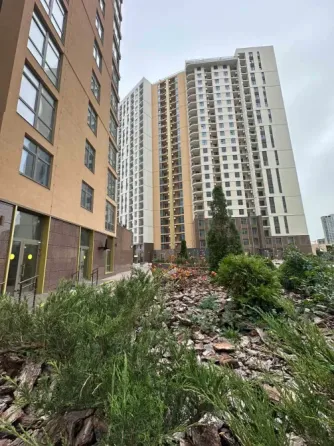 For sale 1-room Apartment 42 sq.m 67 Жемчужина Odessa