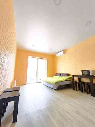 Продаж Квартира 1-кімнатна, 3/4 поверх на Осіння вул., д. 71 Kiev