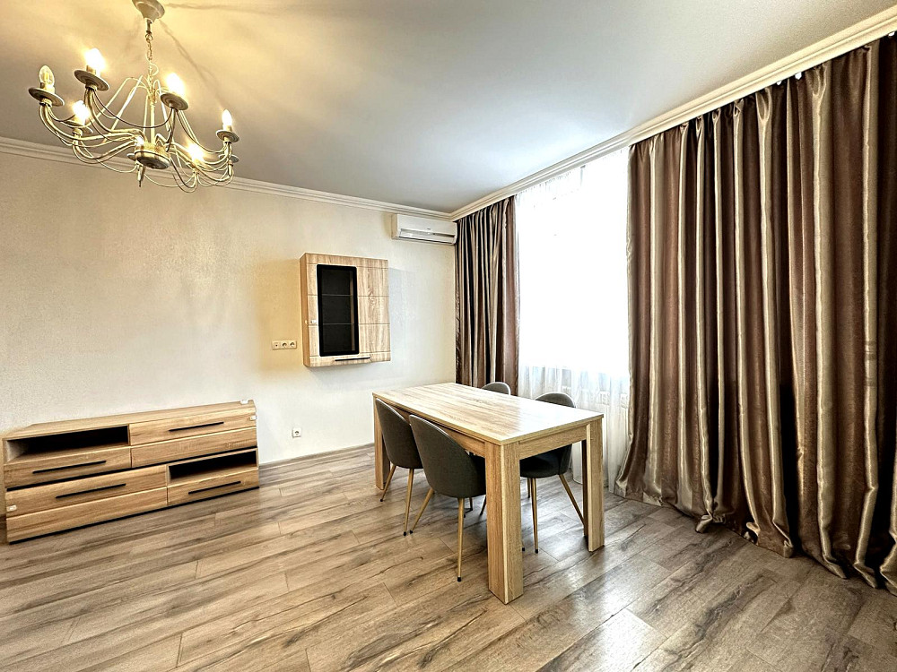 Продаж Квартира 2-кімнатна, 5/23 поверх на Володимира Івасюка вул., д. 2-Д Киев - изображение 1