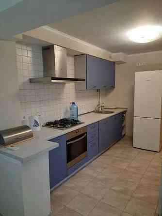 Оренда Квартира 1-кімнатна на ул. Политехническая, 31-б Киев