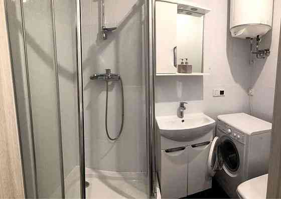 Оренда Квартира 1-кімнатна, 5/12 поверх на ул. Регенераторная, 4 Kiev