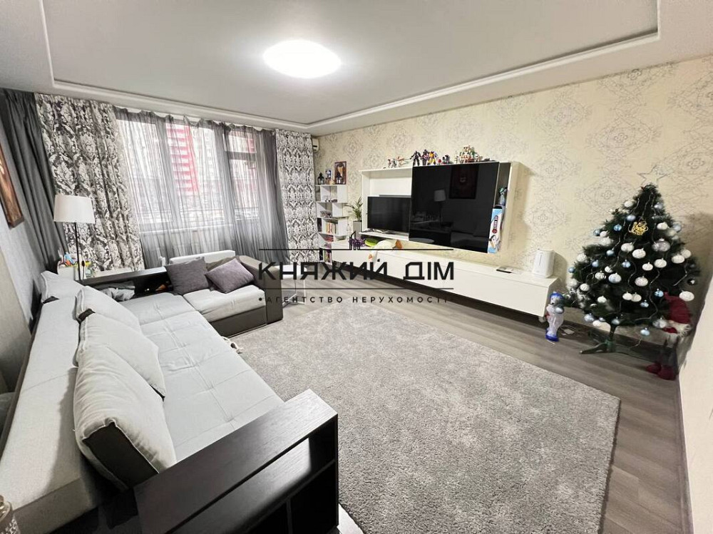 БЕЗ КОМІСІЇ! Продаж 2-кімнатної роздільної квартири в ЖК Ліко-Град 3, метро Виставковий центр. № 21144839 Kiev - photo 1