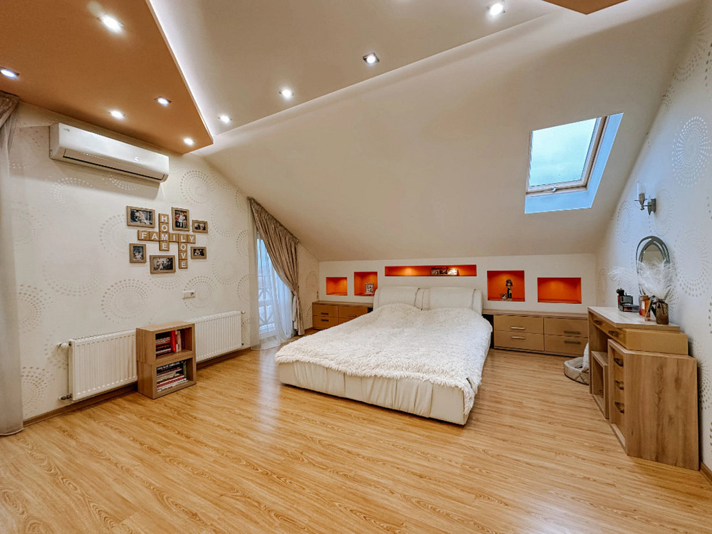 Продаж Квартира 3-кімнатна, 5/6 поверх на Каневская ул., 17 Дніпро - фото 2