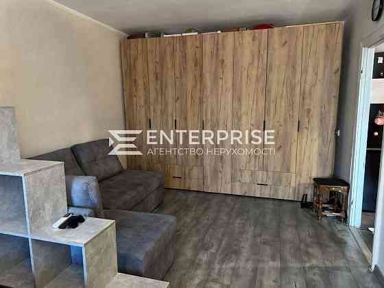 Продаж 1к Квартира 32.1 кв.м Вишгородська вул. Київ